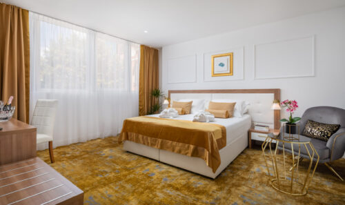 Autumn Escape to Split: Enjoy a Luxury Stay at the Corner Hotel!