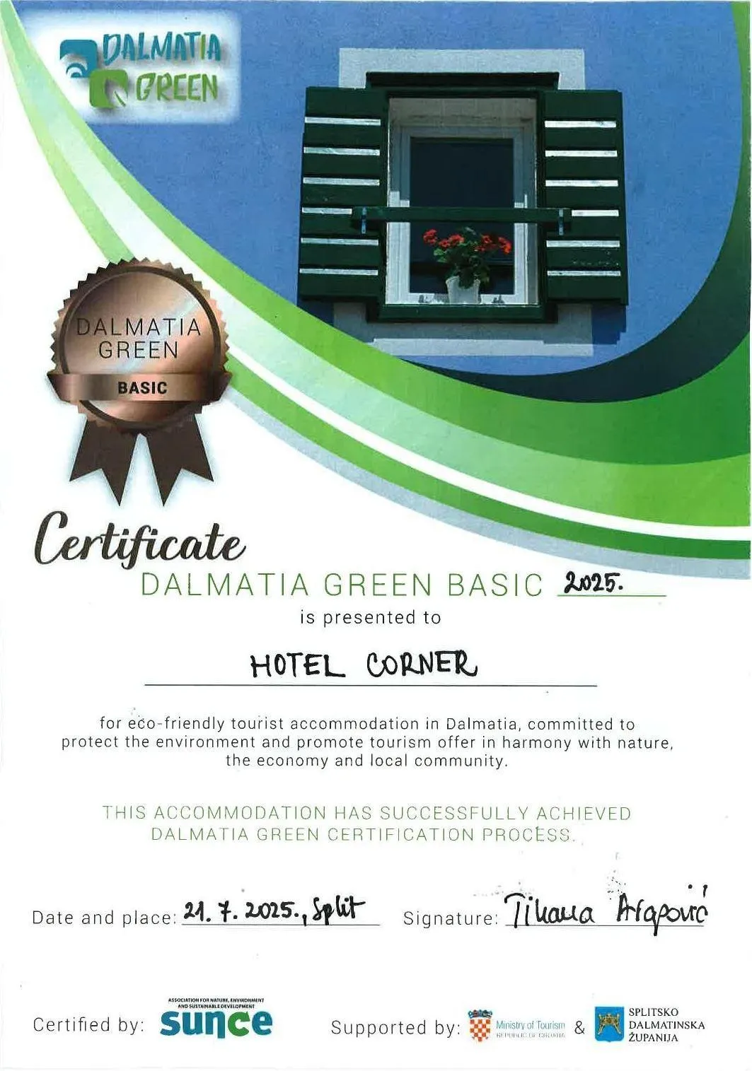 Hotel Corner Split Certifikat